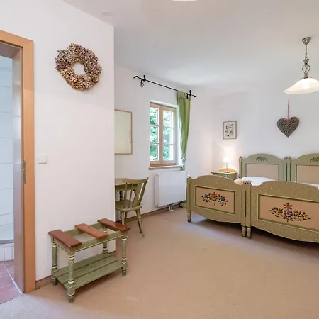 Villa Spacious In Zell Am Near Area *
