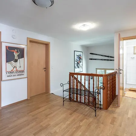 Villa Spacious In Zell Am Near Area *